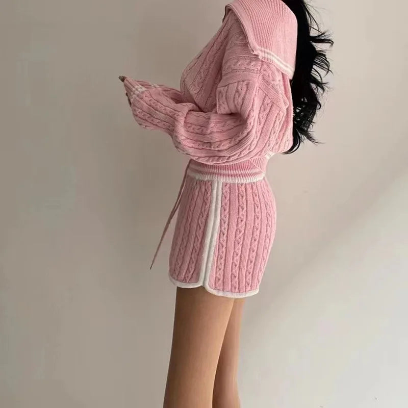 Knitted Pink Short Set